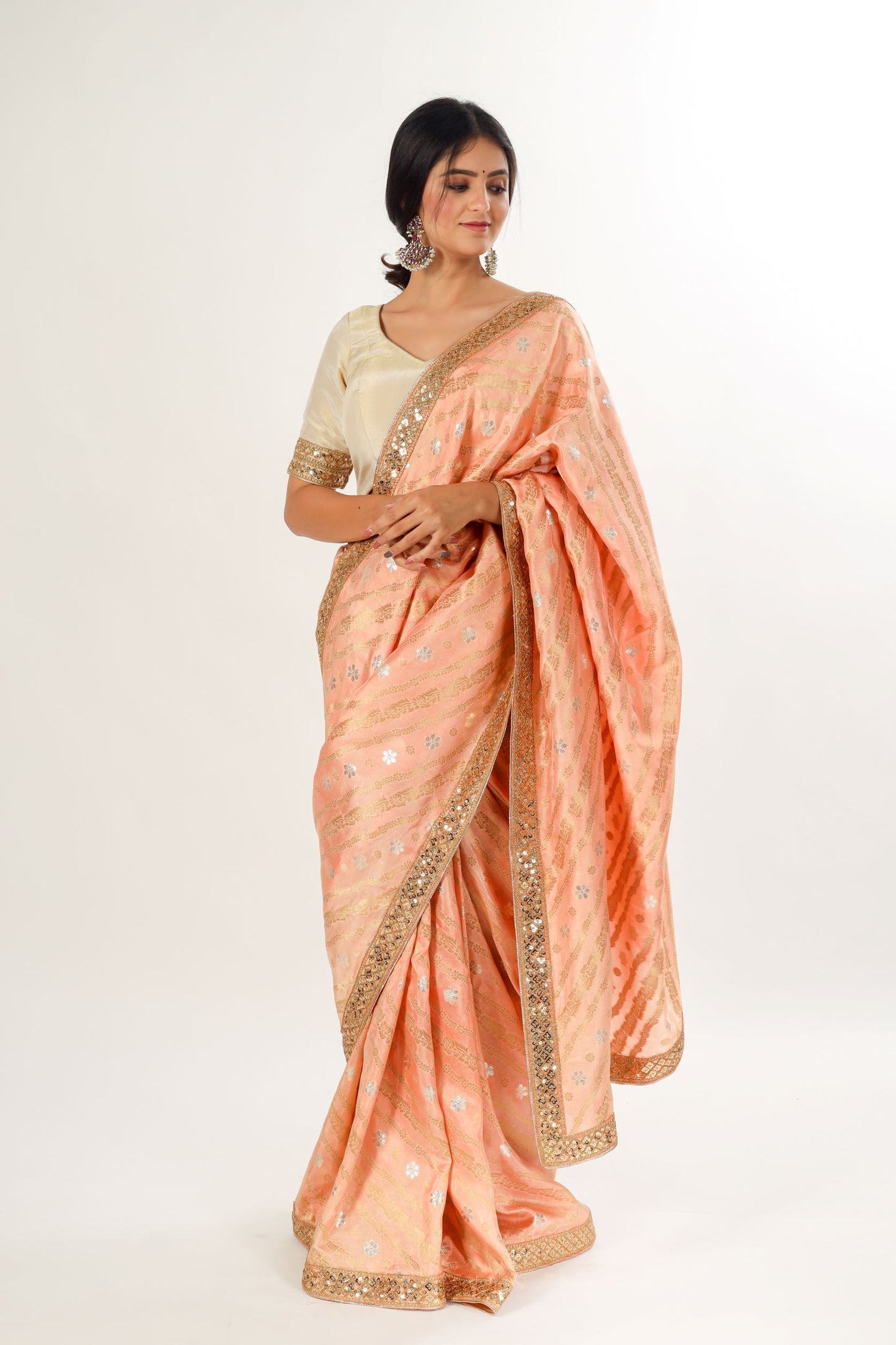 YODHINI - Golden Peach Jamdani/Banarasi Jaal Saree